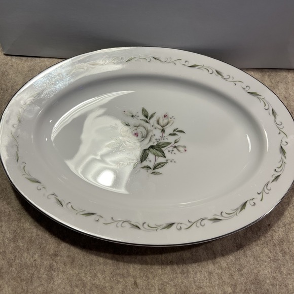 Noritake Other - ROMANCE‎ JAPAN DIAMOND CHINA WHITE ROSES PLATINUM TRIM PLATTER 12 1/4